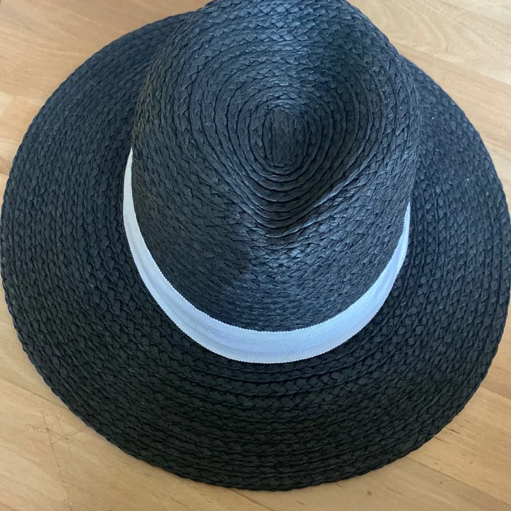 Hat - Picture 1 of 1